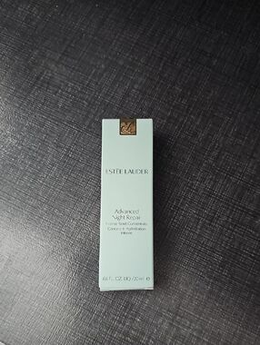 Estee Lauder Advanced Night Repair Serum - SCB2